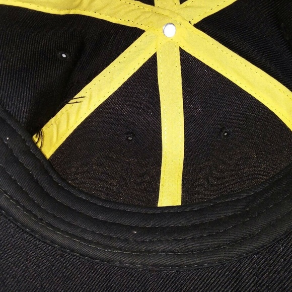 STAR WARS Embroidered Snap Back Baseball Cap - Picture 4 of 4